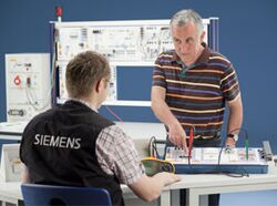 Ausbildungs-Systeme Ausbildungs-Systeme